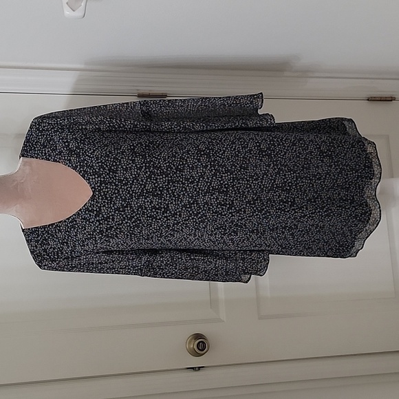 CAbi, Size S, Sheath Dress, Ditzy Floral Print.  New Without Tags. - Picture 1 of 12